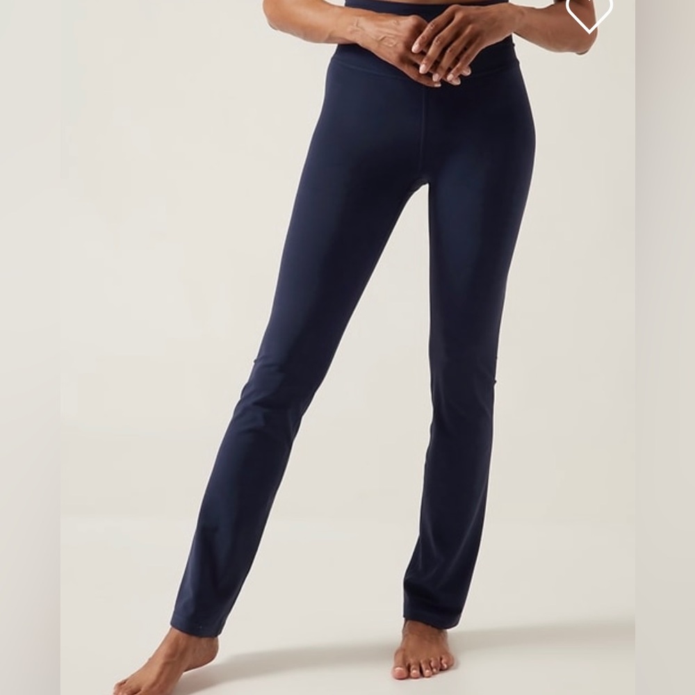 Athleta Elation Straight Leg Pant Size M Navy